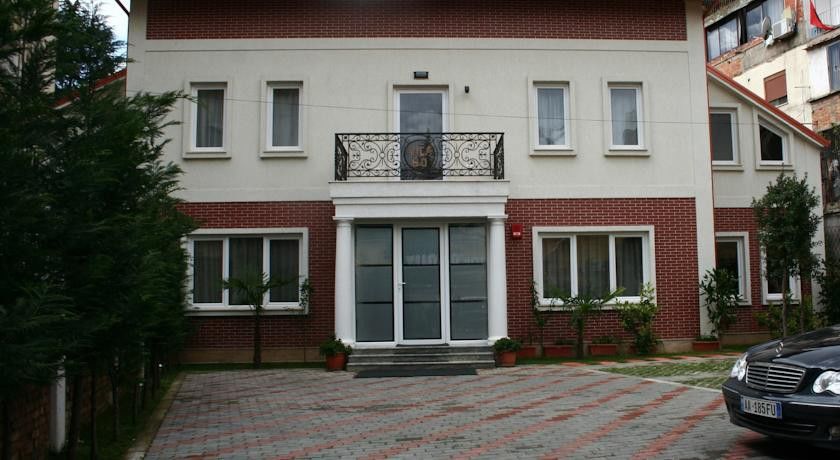 Hotel Vila 60 Tirana Eksteriør billede